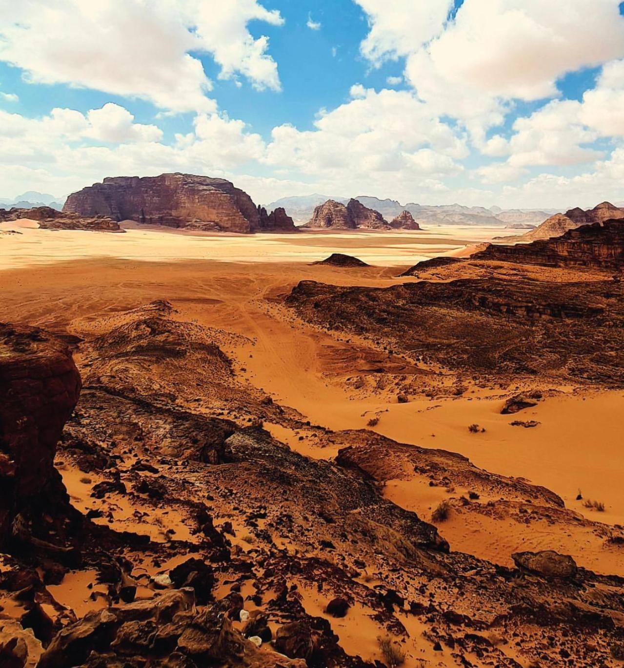 Wadi Rum Anwar Luxury Camp Zewnętrze zdjęcie