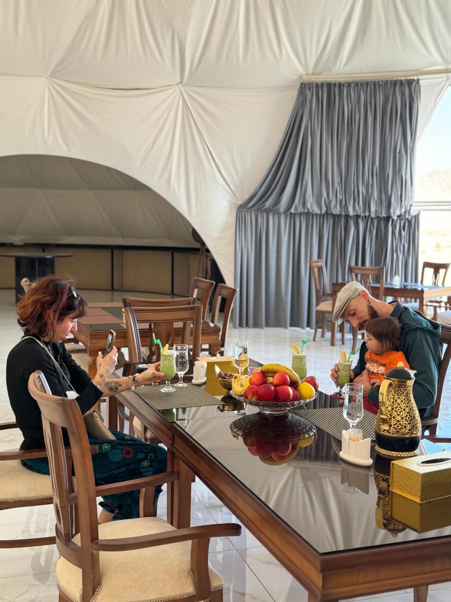 Wadi Rum Anwar Luxury Camp Zewnętrze zdjęcie