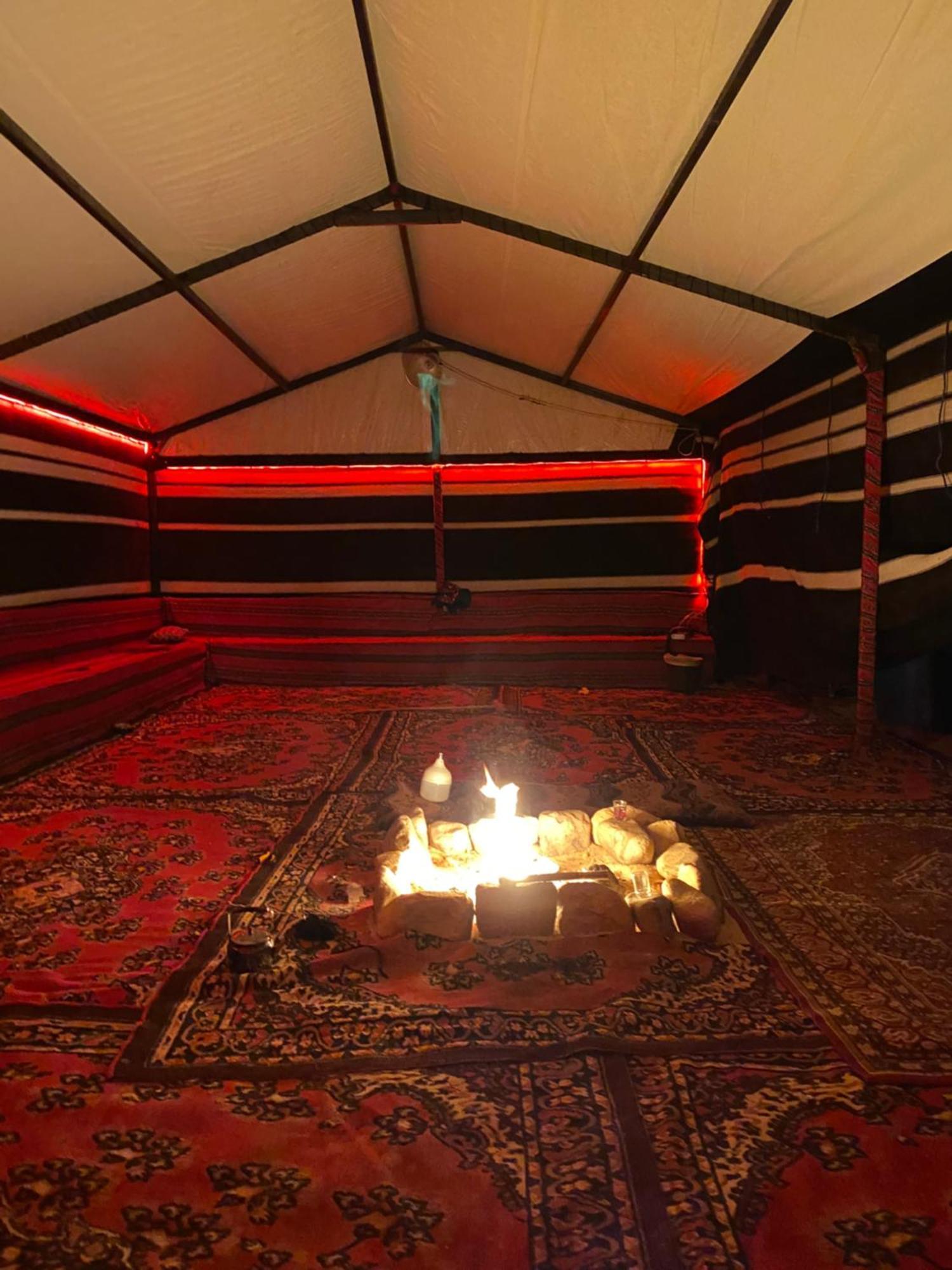 Wadi Rum Anwar Luxury Camp Zewnętrze zdjęcie